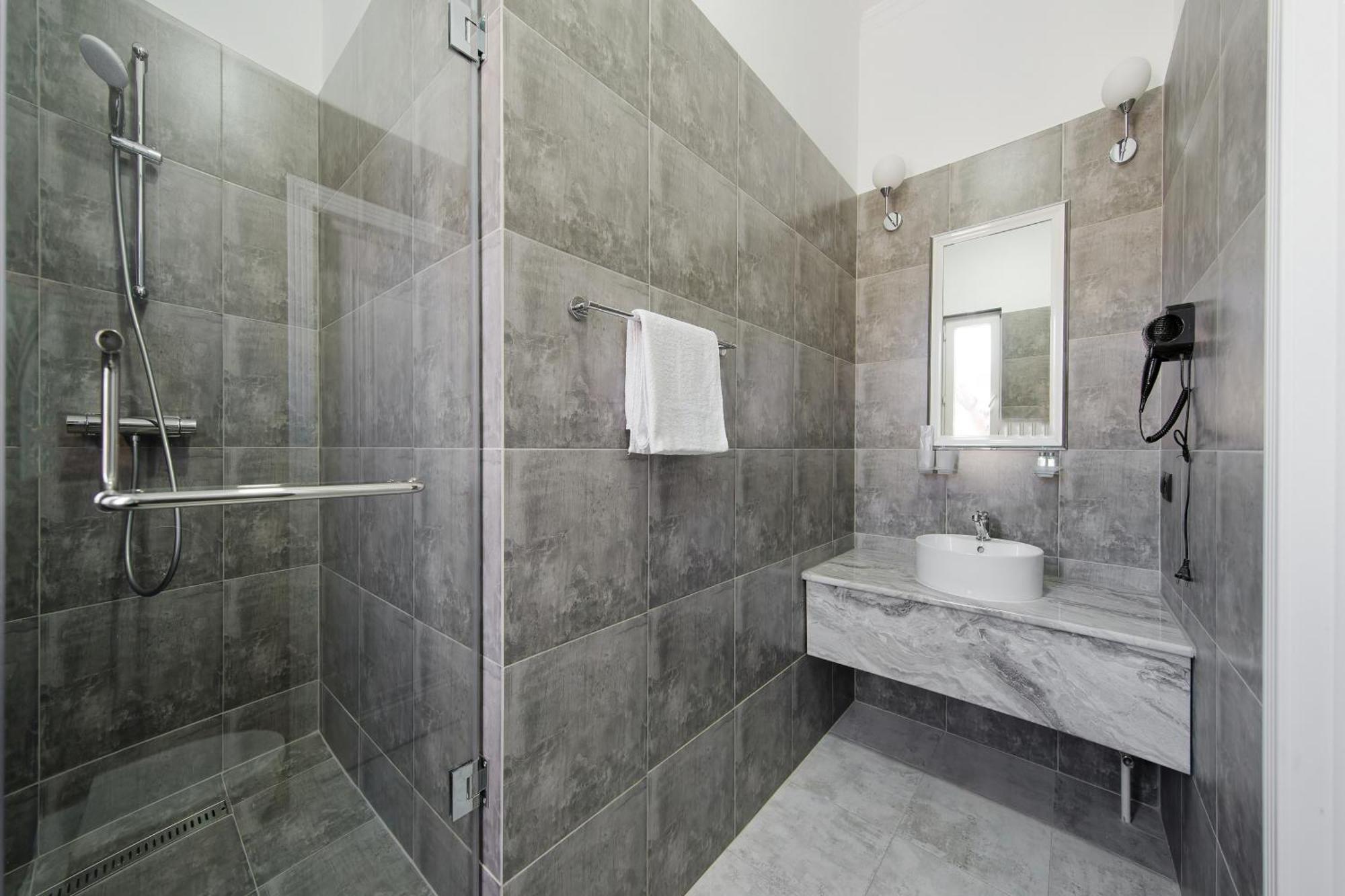 Hannah Inn Budget Hotel Nur-Sultan  Exterior photo